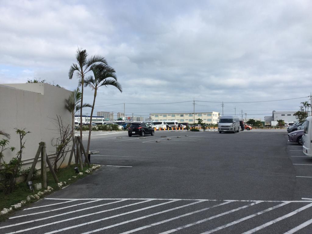 Hotel Gran View Garden Okinawa Tomigusuku Bagian luar foto
