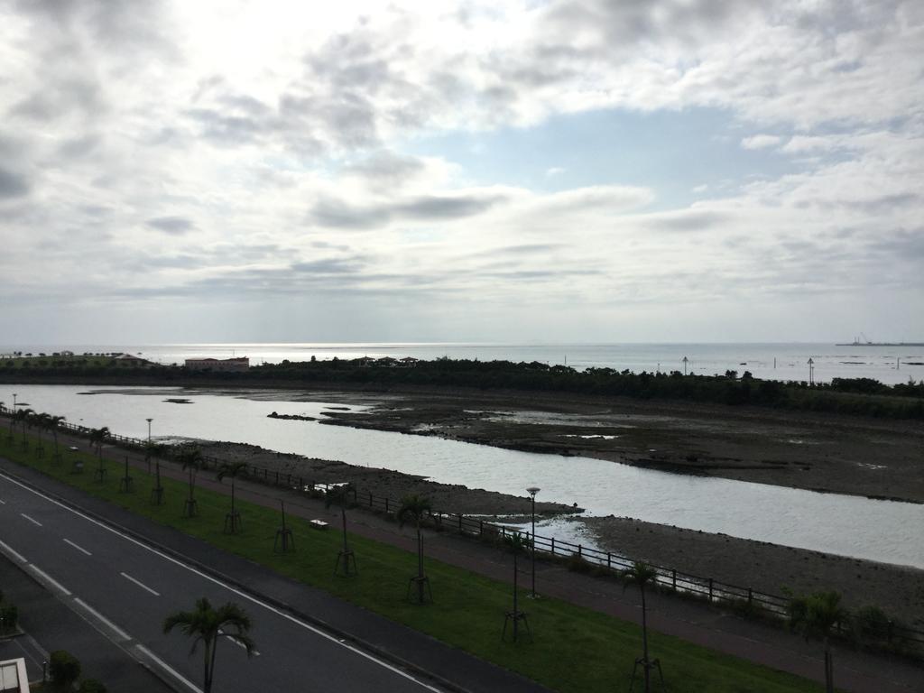 Hotel Gran View Garden Okinawa Tomigusuku Bagian luar foto